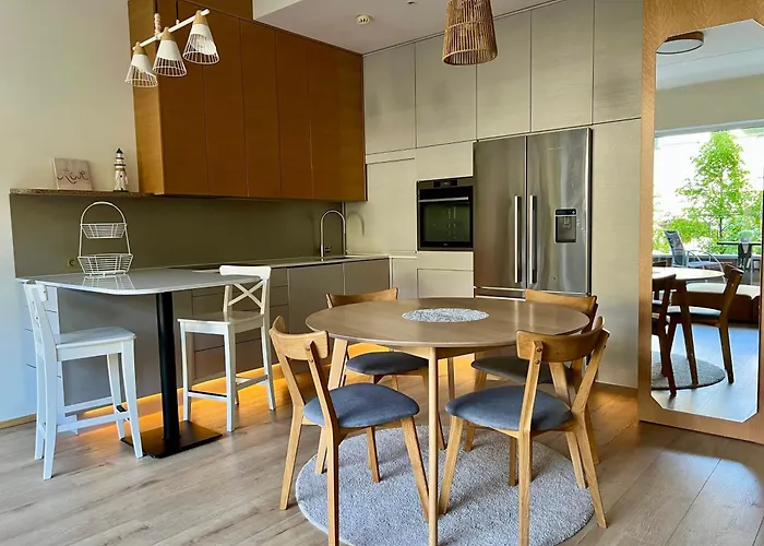 Next To Old Town, Free Underground Parking, Peaceful Location * تالين